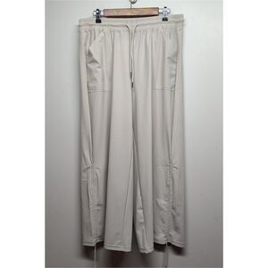 Cagola Pants Women Size XL Cream Relaxed Elastic Waist New Athleisure Sporty